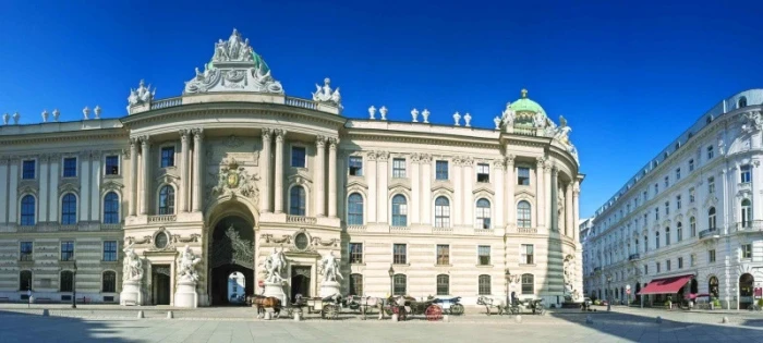 450 let Španělské dvorní jezdecké školy