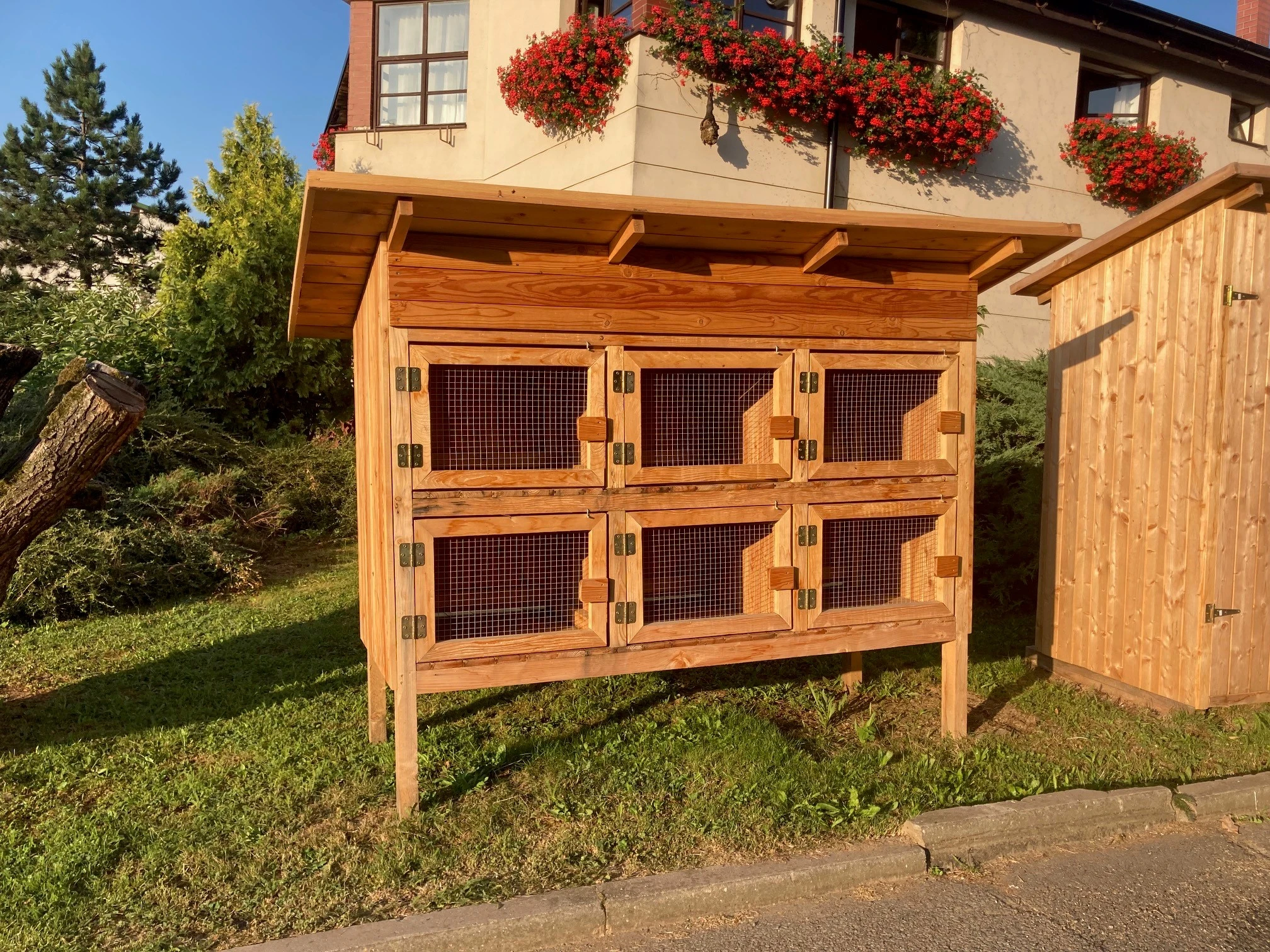 Králíkárna - šestikotcová