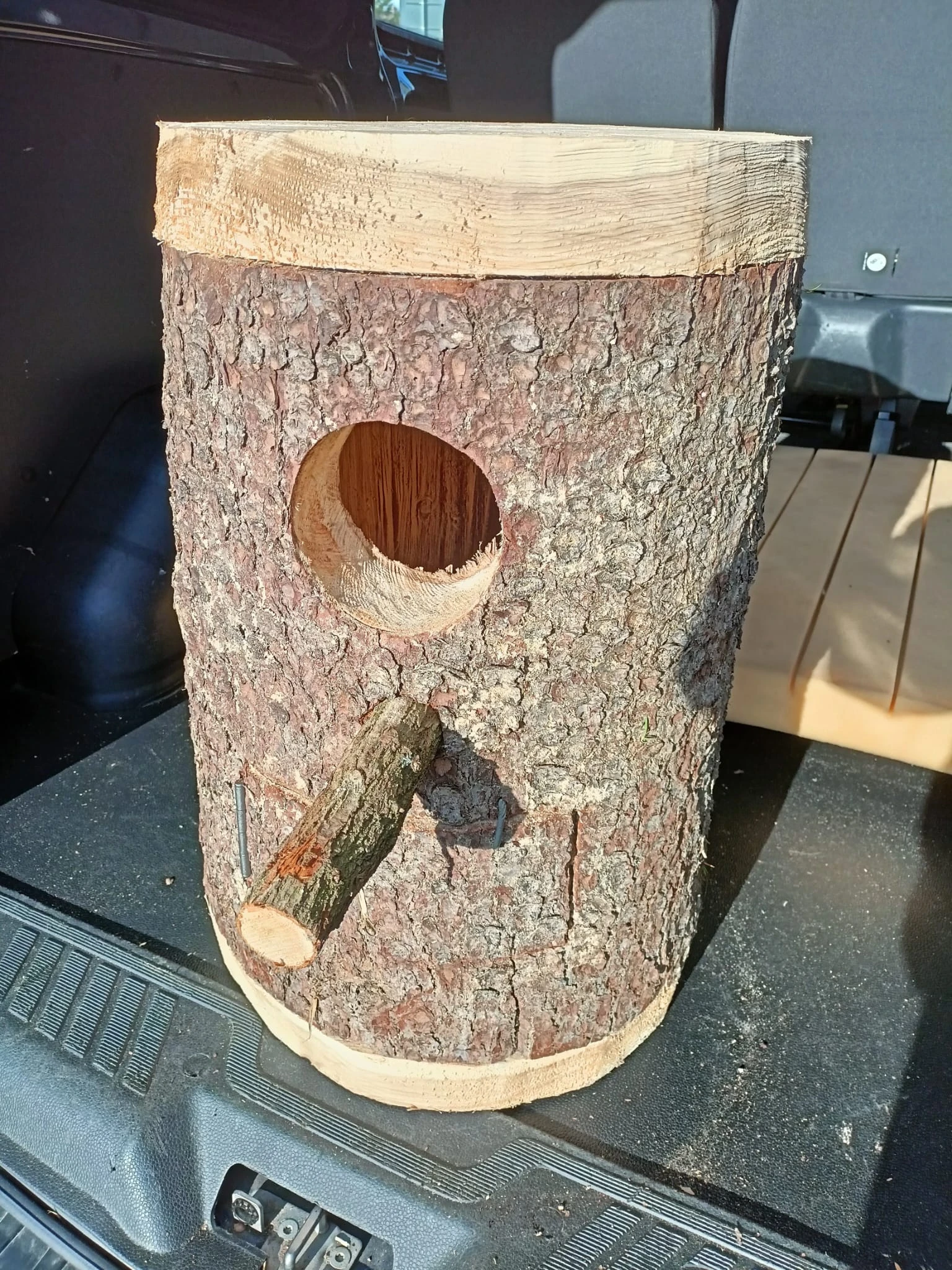 Hnízdící budka nová