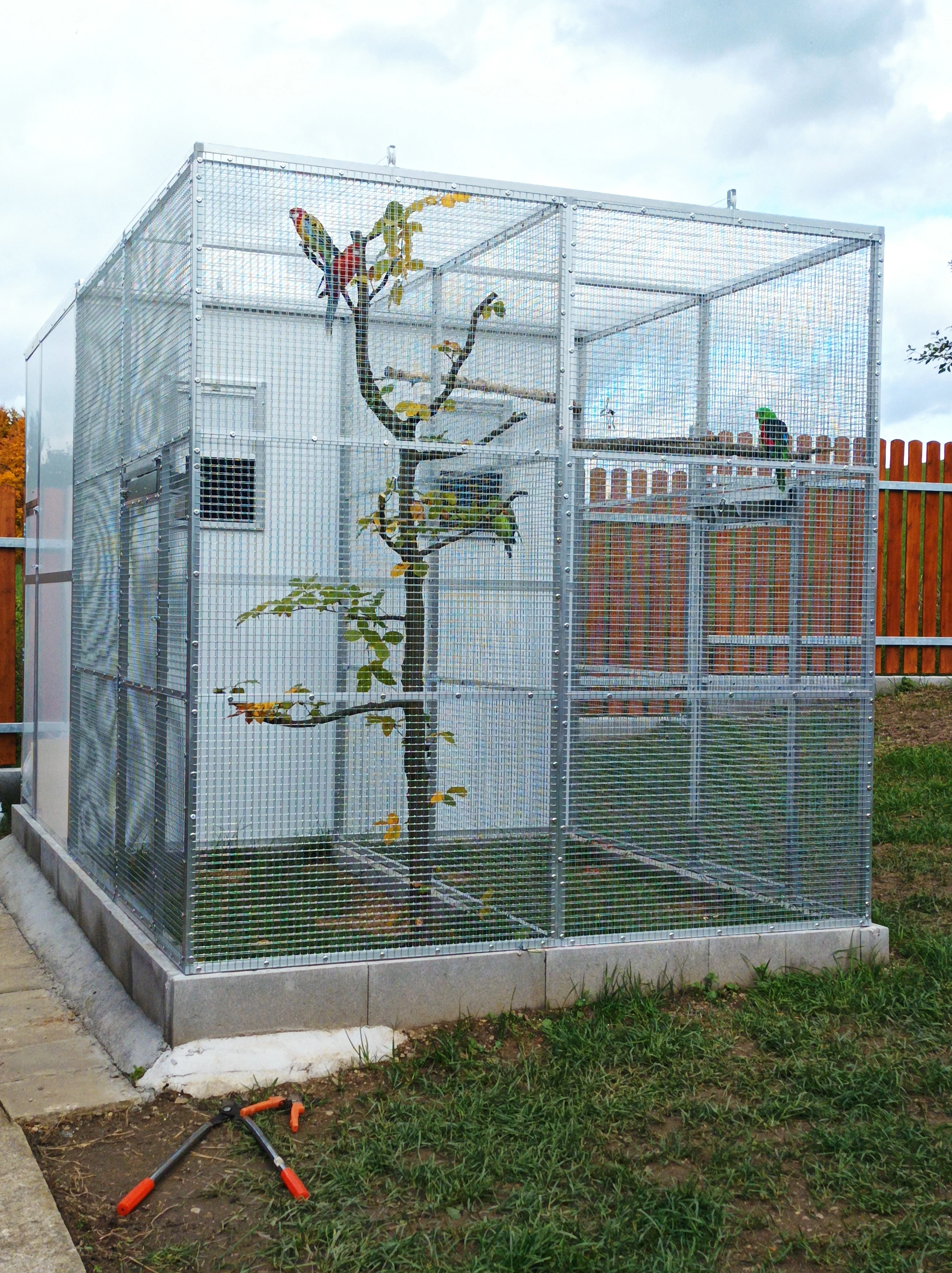 Výroba voliér, klecí a stavebnic na míru za příznivé ceny