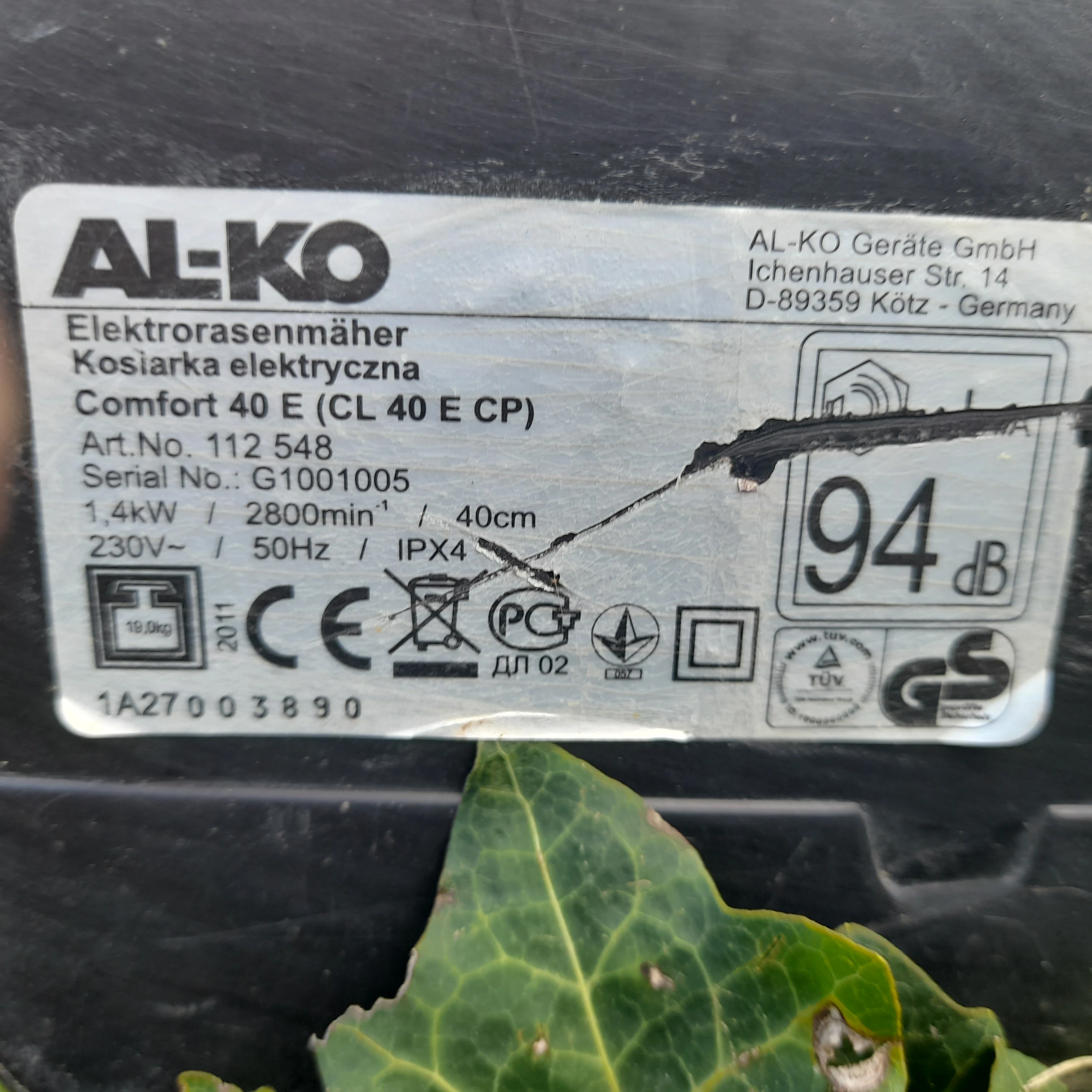 Dám za odvoz elektryckou sekačku .