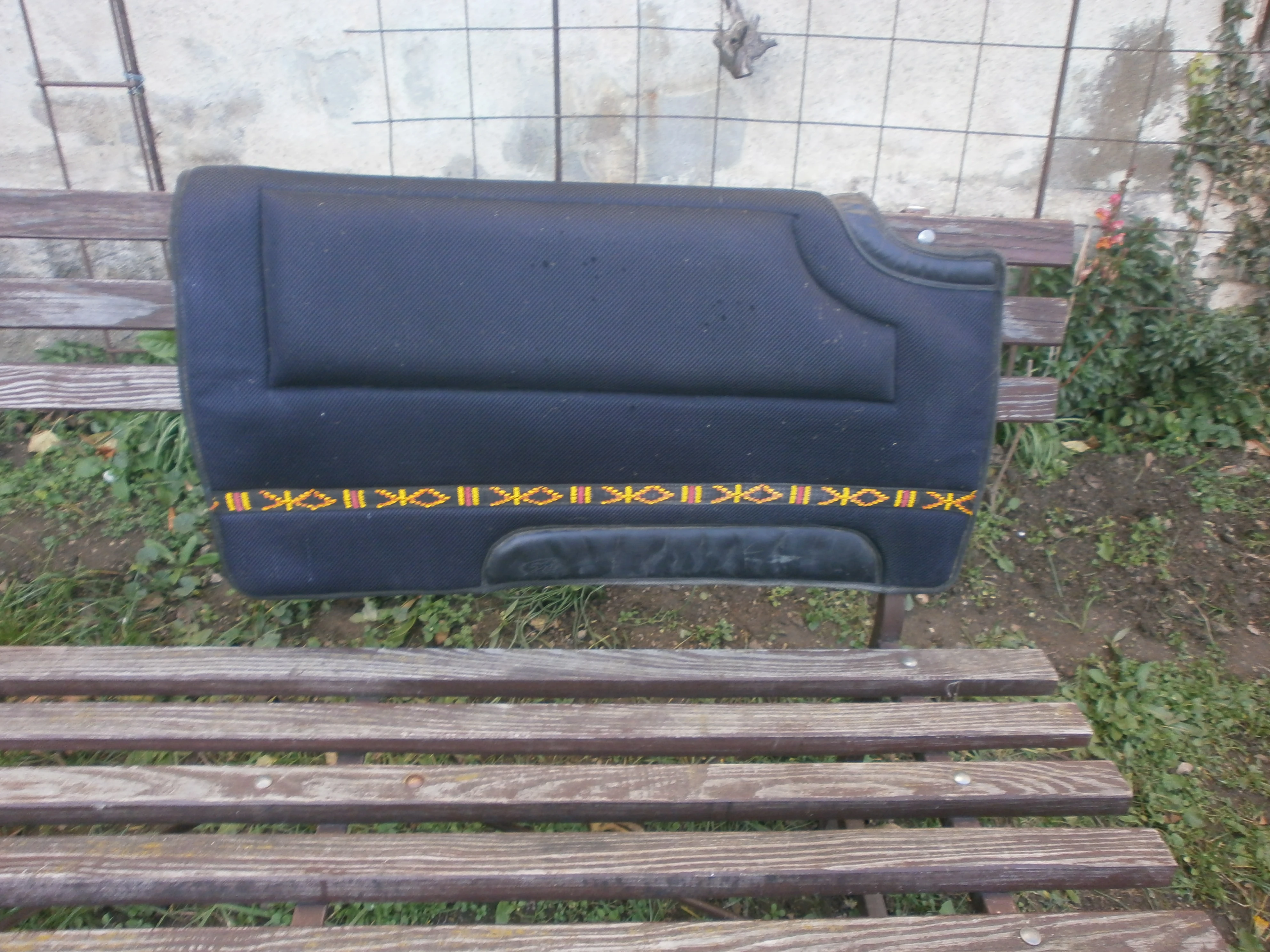 Prodám dečku pod sedlo