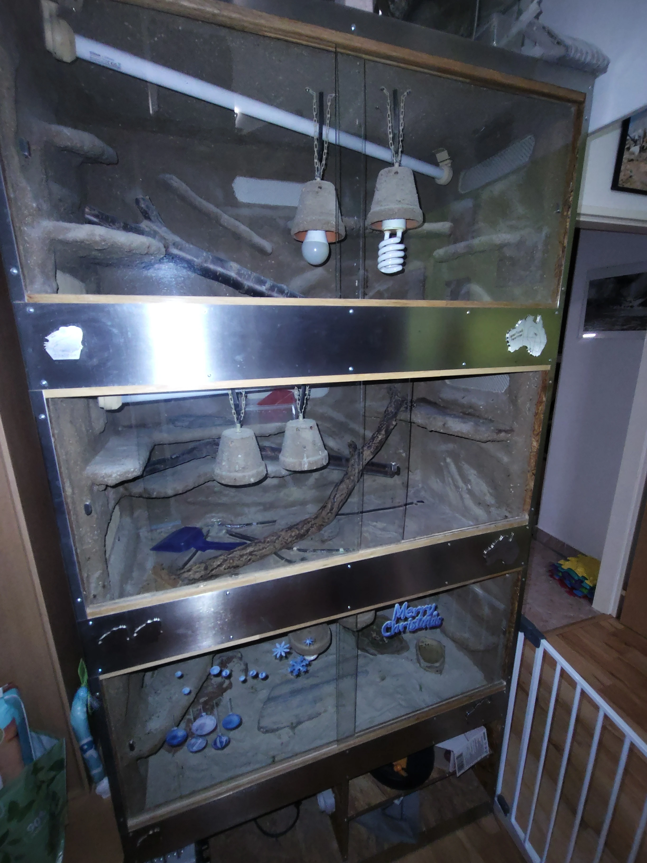 Prodám trojterárium vlastní stavby