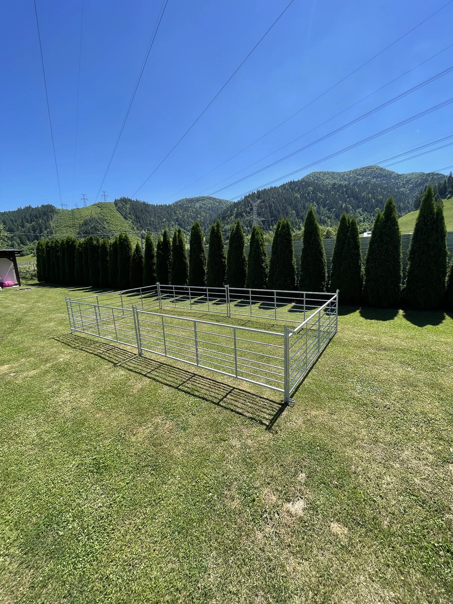 Ohrada pro ovce a kozy / ohradník / oplotek