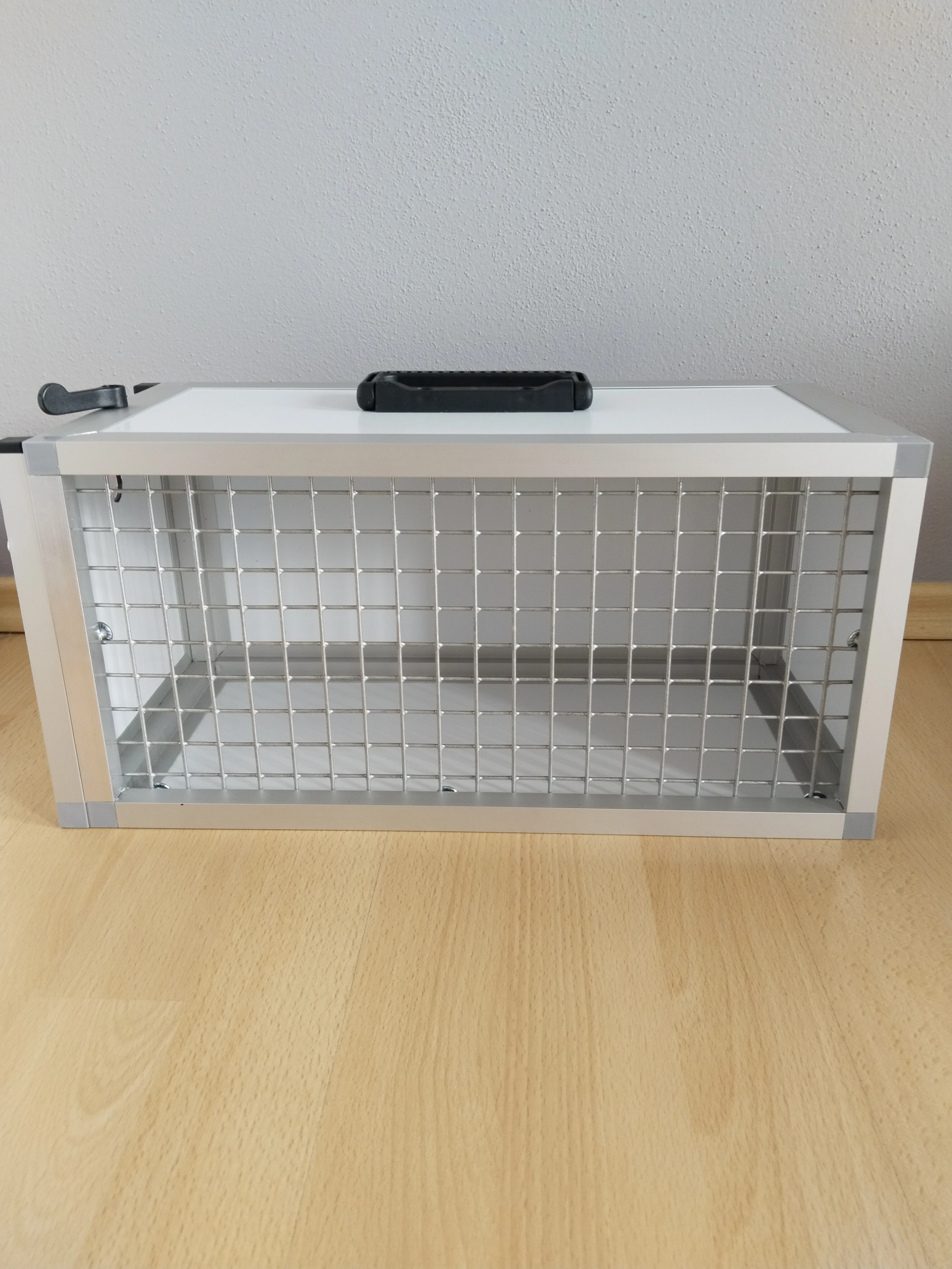 Přepravní box, přepravka