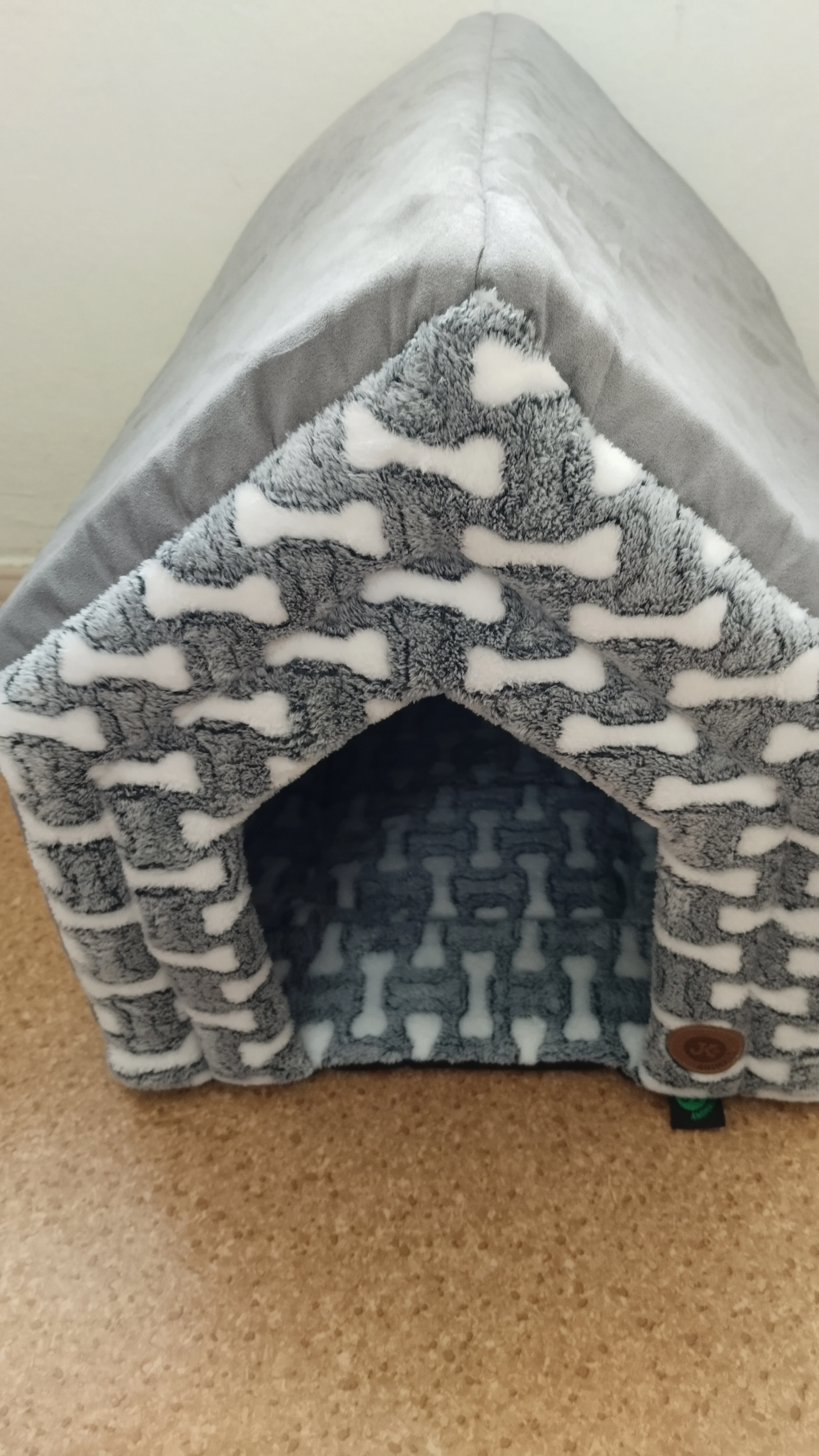 Domek pro psy plyšový -Polar JK Animals