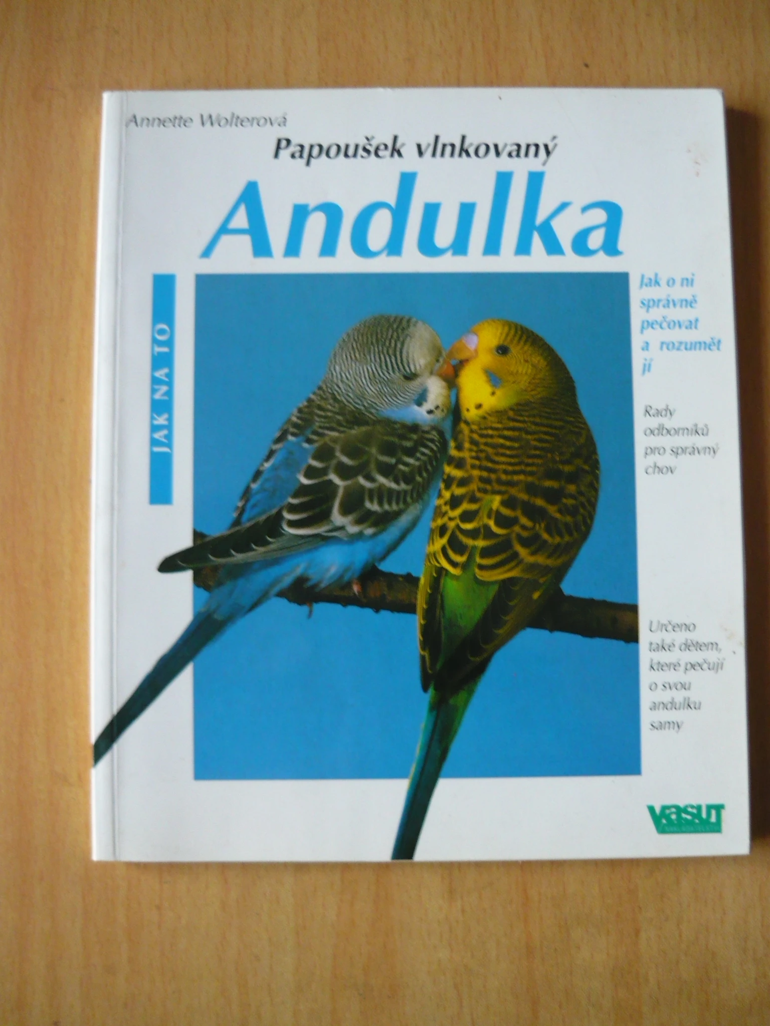Chovatelská o papouškách a andulkách