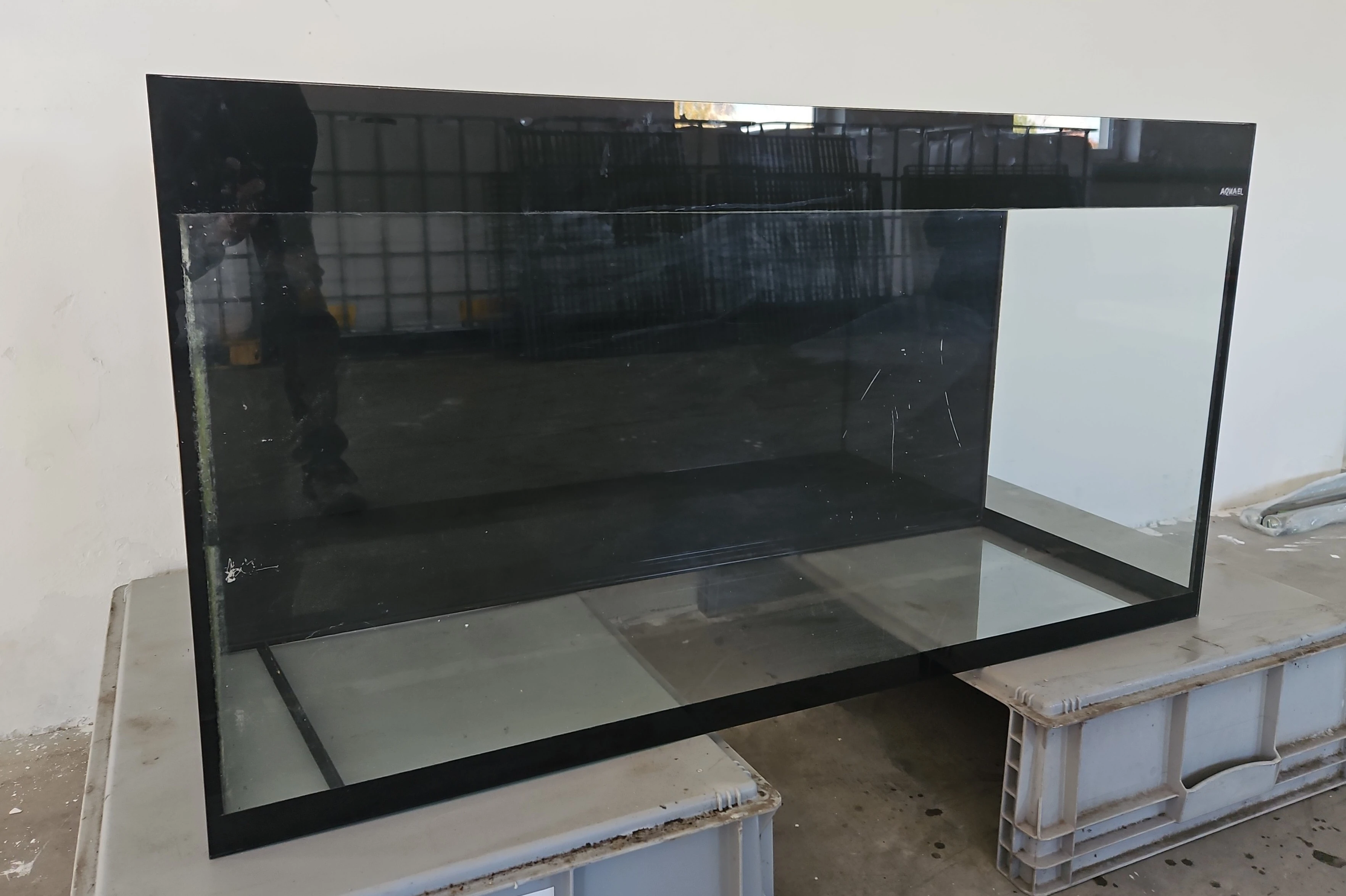 Akvárium Aquael Glossy 120 Black 260l-kvalitaluxusní design