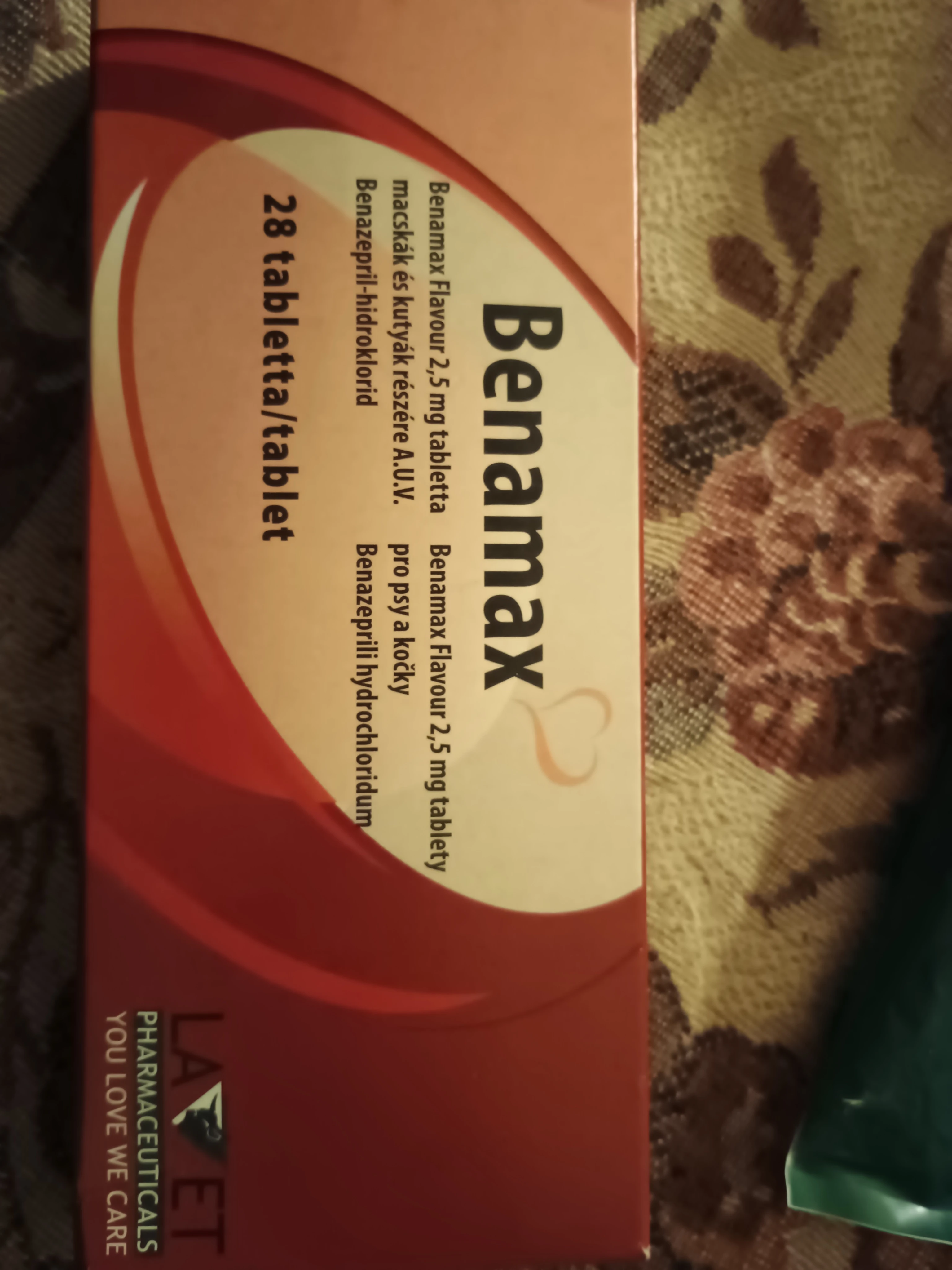 Daruji skoro plný balíček Benamax 2,5 mg (28 tbl) pro psy/kočky