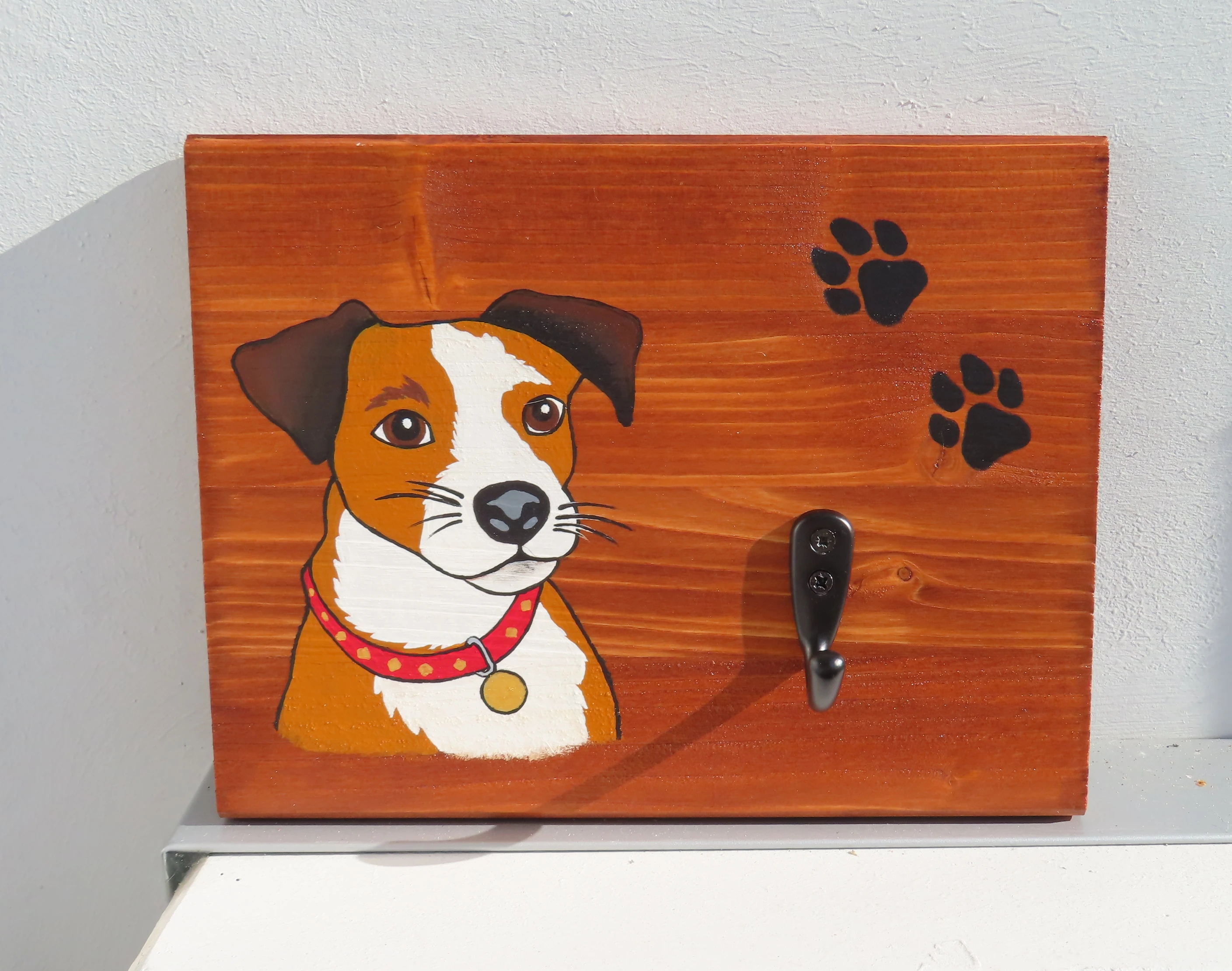 Věšák na vodítka/obojky pro psy - Teriér   frisbee zdarma