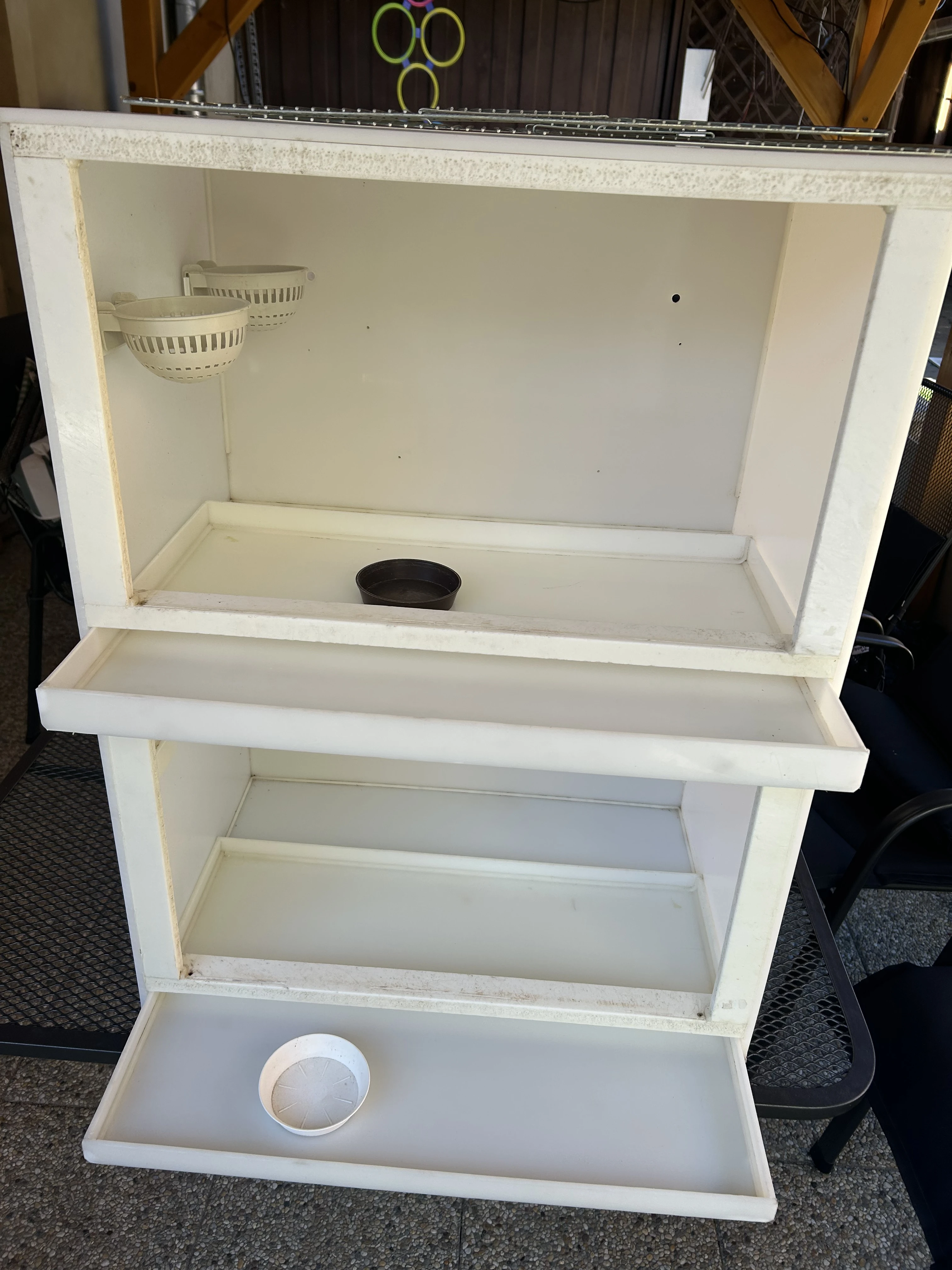 Plastové bednové klece