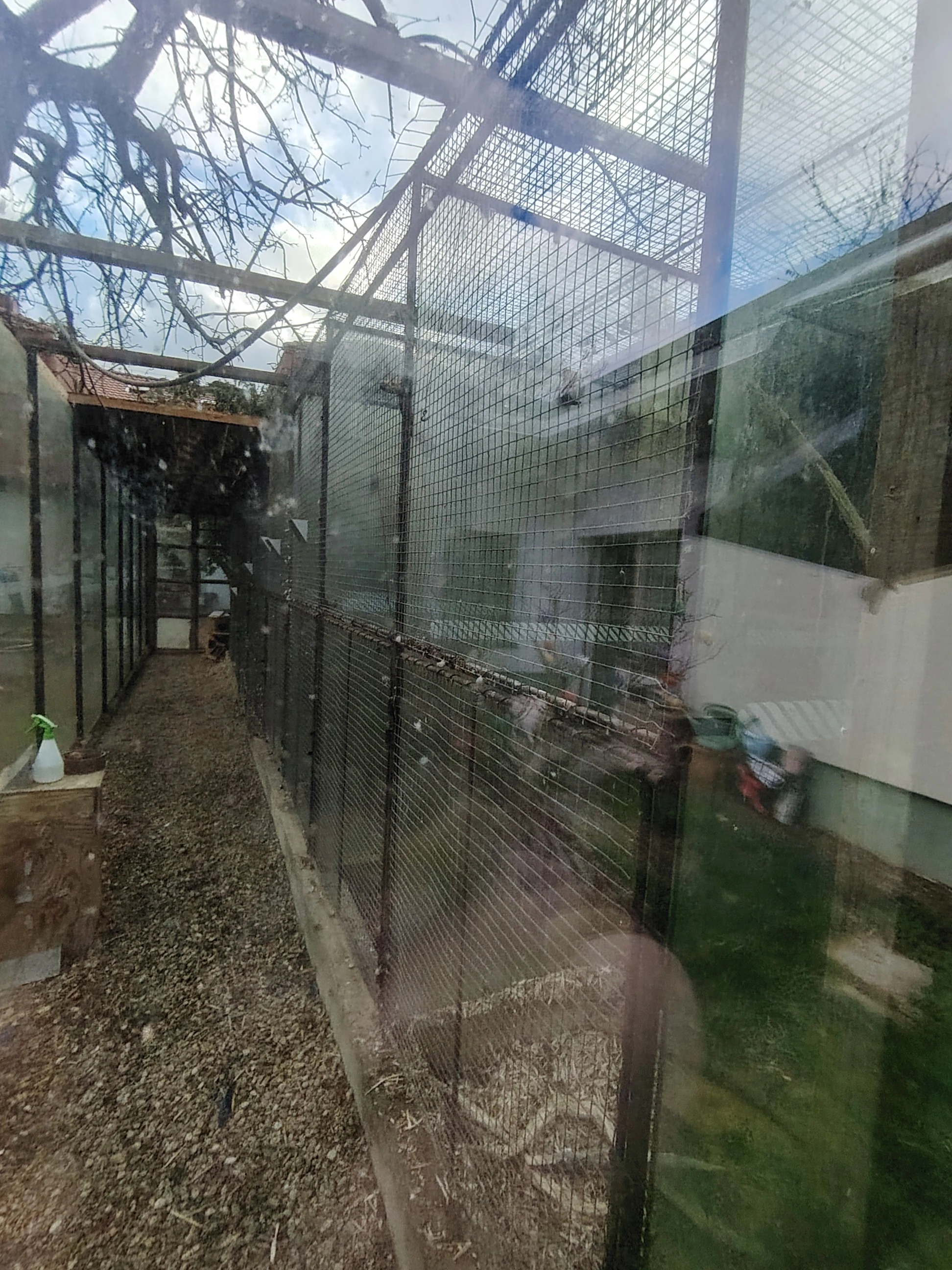 Stavební materiálna voliery