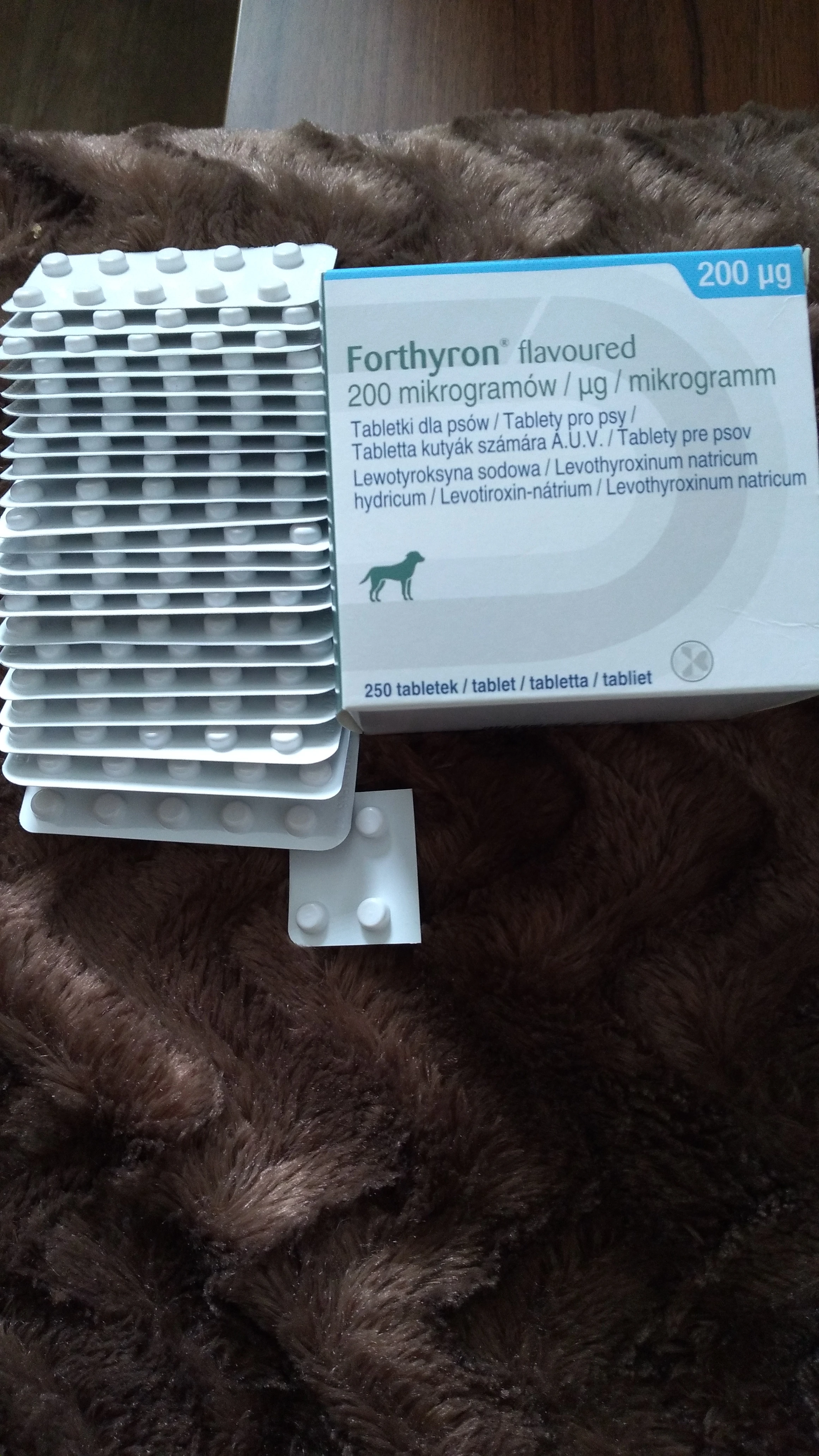Prodám forthyron 200mg  224tablet