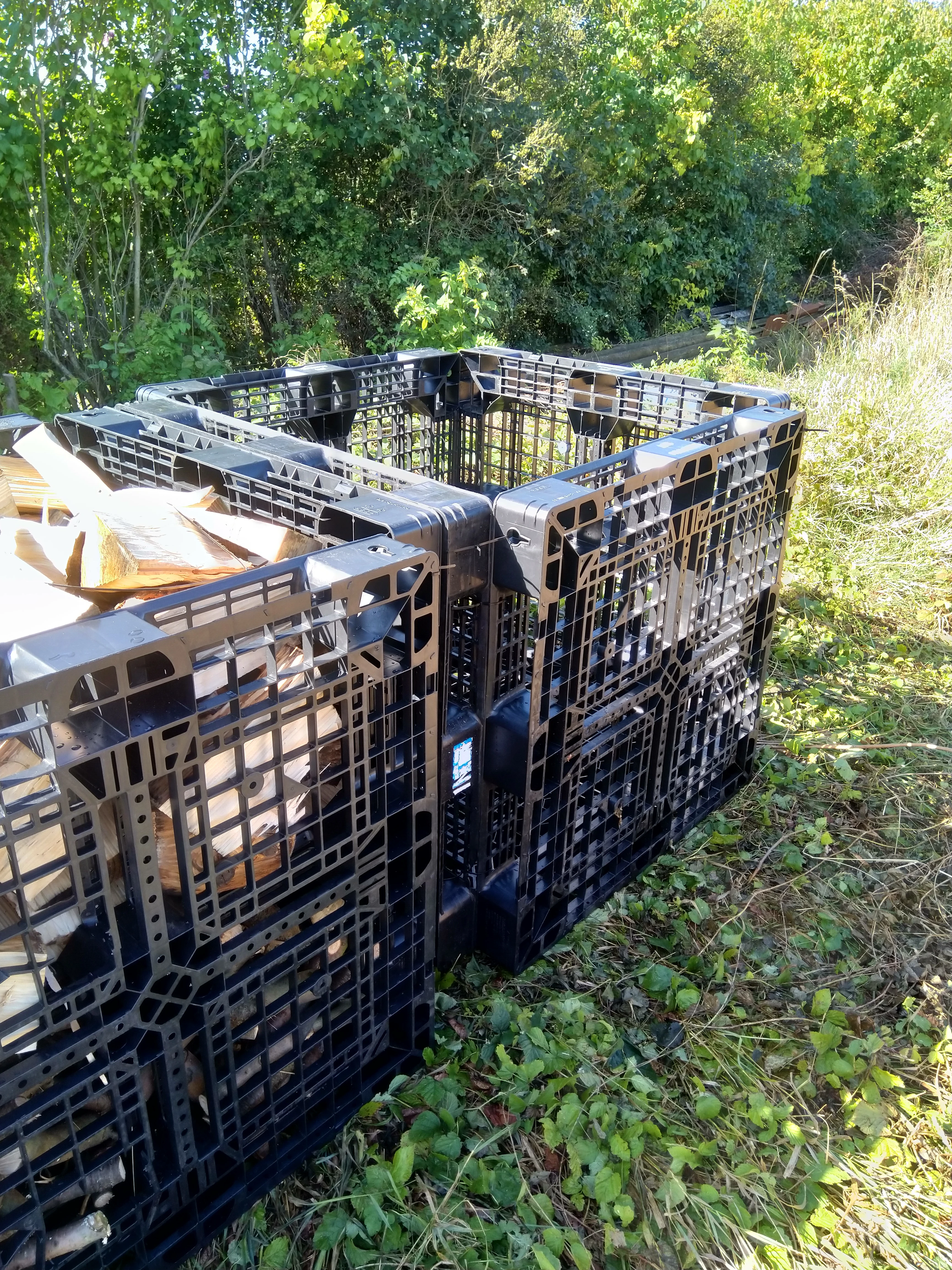 Dřevník,box na palivové dřevo,sklad dřeva na topení