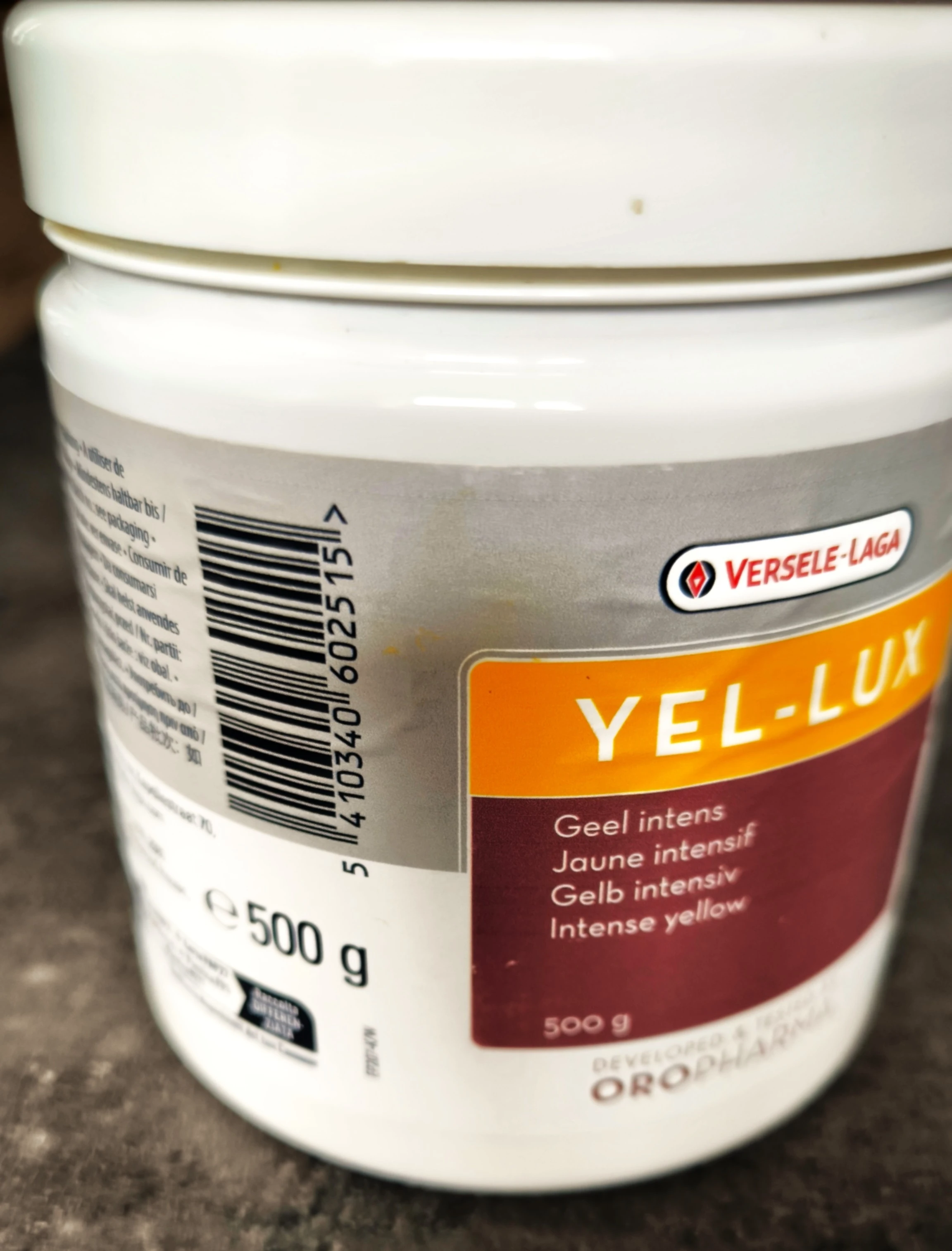 Versele-laga Oropharma yel-lux 500g -300 kč