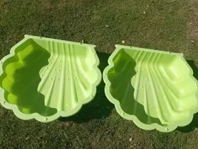 Prodám dva bazénky pro drůbež, infralampu, násadová vajíčka