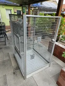 Klec pro papoušky