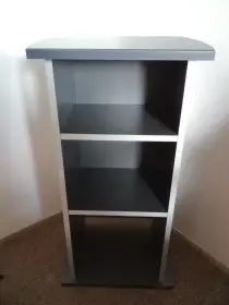 Stolek pod akvárium