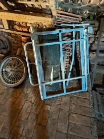 Kára.