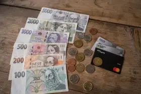 Nabídka půjček peněz mezi vážnými osobami