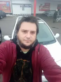 Dlouho sám
