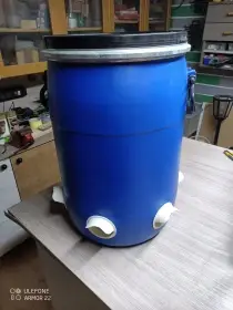 Automatické krmítko pro slepice