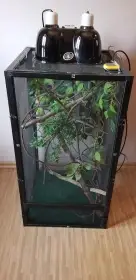 Terárium pro chameleony s příslušenstvím