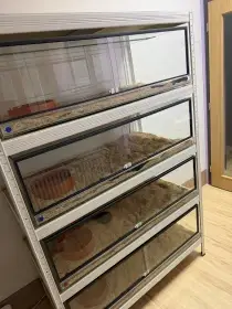 Terarium dva kusy jako nove