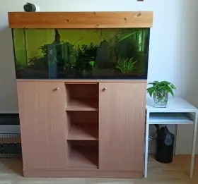 Akvárium se skříňkou na míru, 160 l