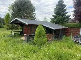 Dřevěný zahradní domek se samonosnou konstrukcí