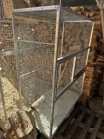 Voliera