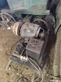 Elektromotor 4,4kW a šroťák